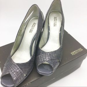 Kenneth Cole Peep Toe Shoes